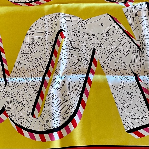 NWT - Burberry London Map Silk Scarf - Box Included - Picture 6 of 14